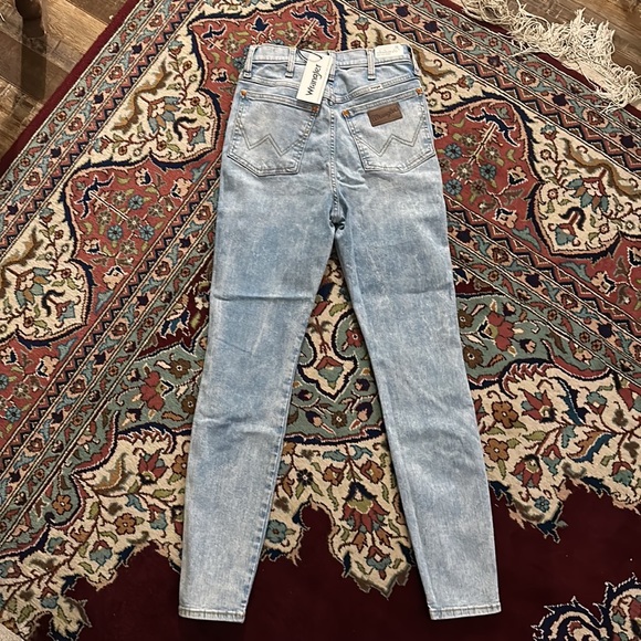 Wrangler Wriggler Skinny Jean - Picture 3 of 4